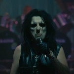 Versões internacionais do trailer de Dark Shadows mostram cena com Alice Cooper