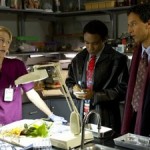Assista a abertura de Community homenageando Law & Order